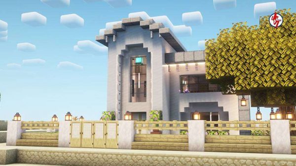 Вид на белый дом спереди