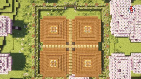 Как оформлен домик сверху